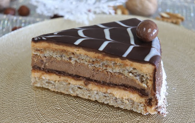 torta-balkan-–-kremasta-torta-sa-ljesnjacima